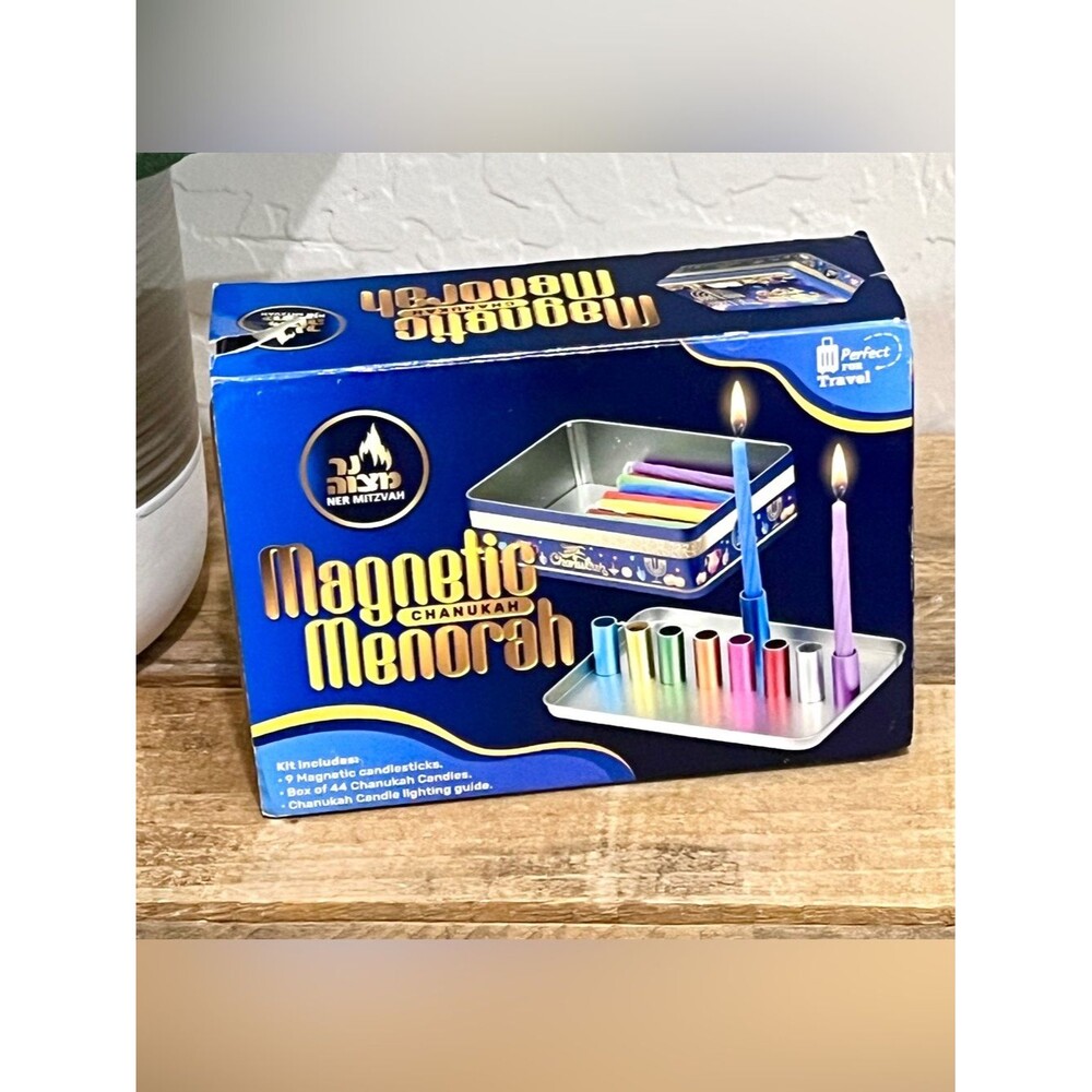 Ner Mitzvah Magnetic Menorah Travel Set NIB Box 44 Chanukah Candles Guide